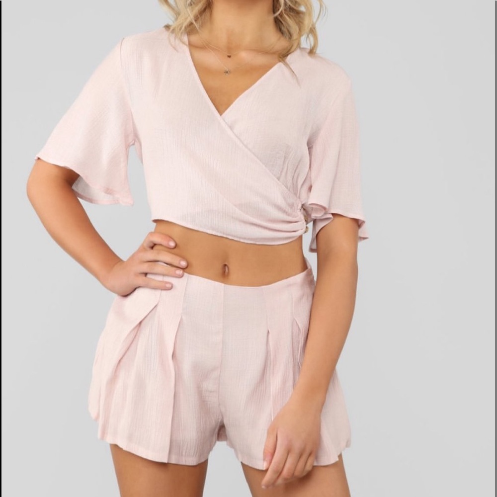 Two piece set - Picture 2 of 2